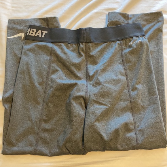 Nike Compression Capri - Picture 4 of 4